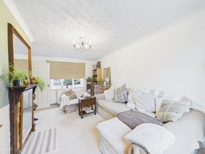 Lounge- click for photo gallery